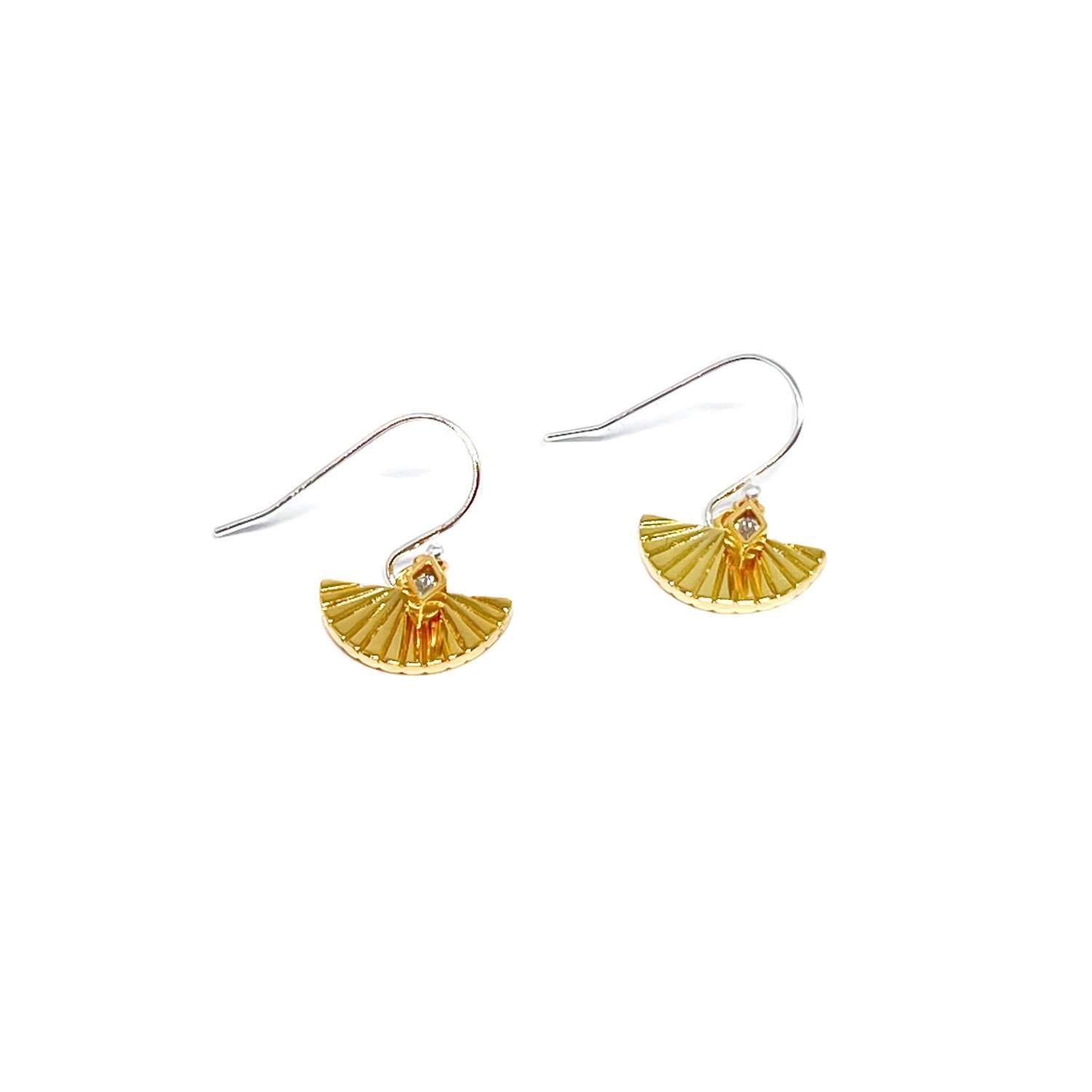 Ula Charm Earrings - Gold