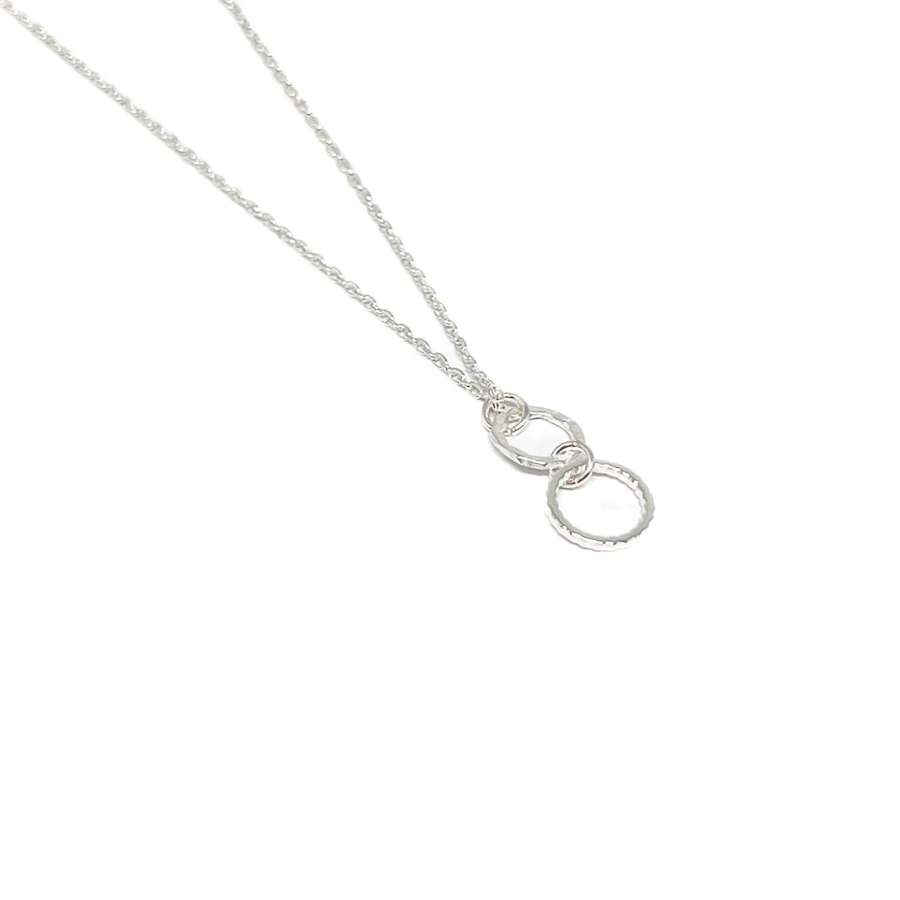 Lena Circle Necklace - Silver