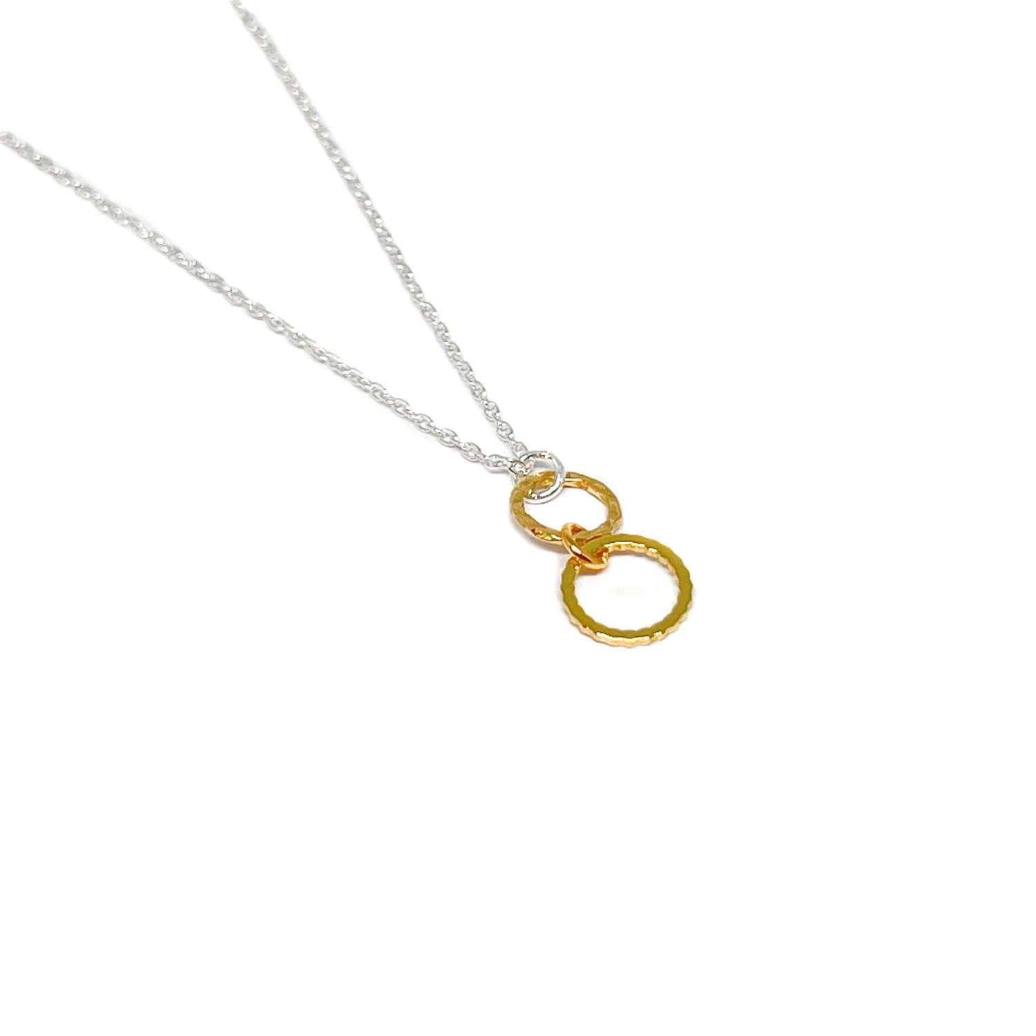 Lena Circle Necklace - Gold