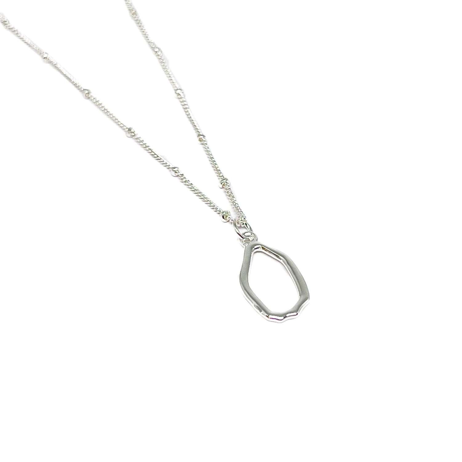 Olea Oval Necklace - Silver